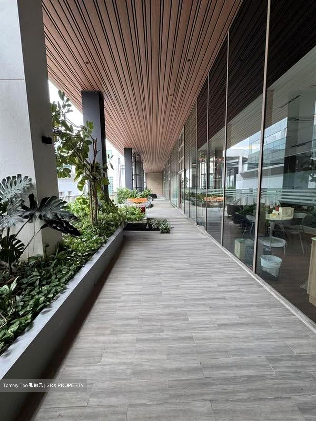 OC @ Pasir Panjang (D5), Office #619856081